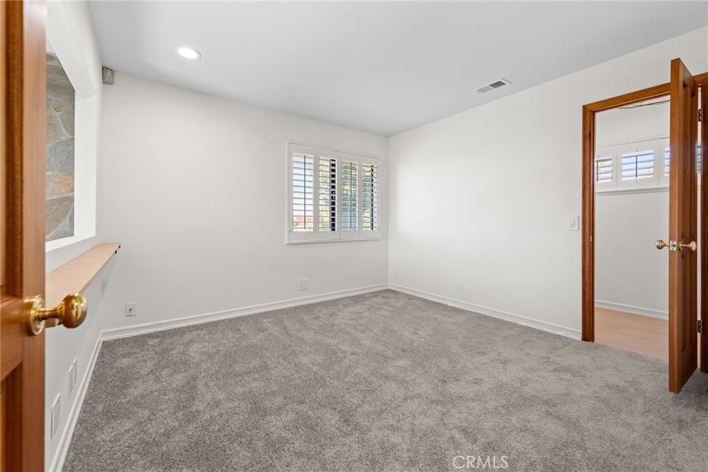 19013 Consul Ave Property Photo 22