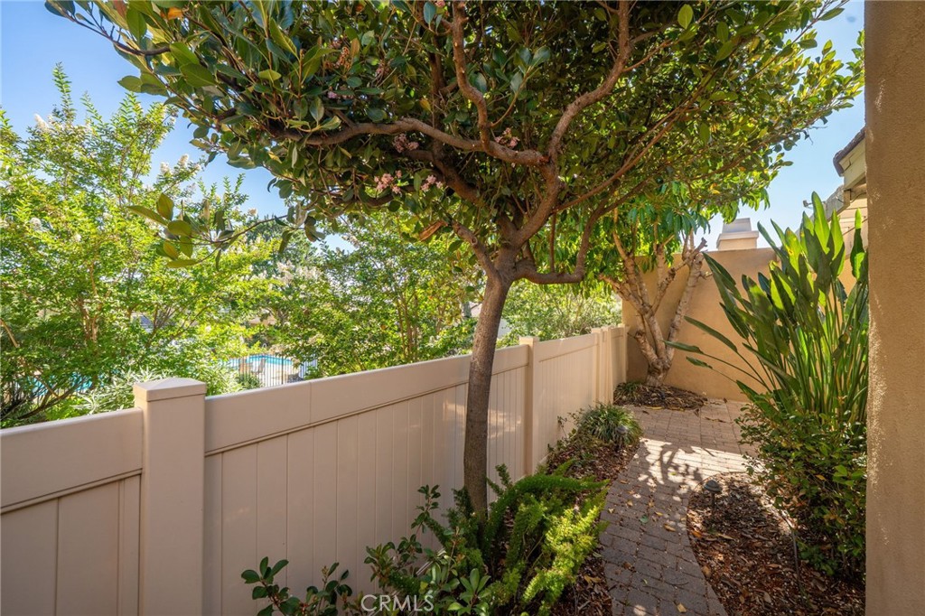1156 Mountain Gate Property Photo 31