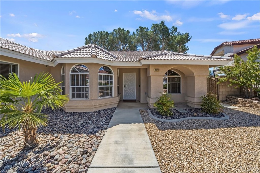 18015 Wildwood Property Photo 4