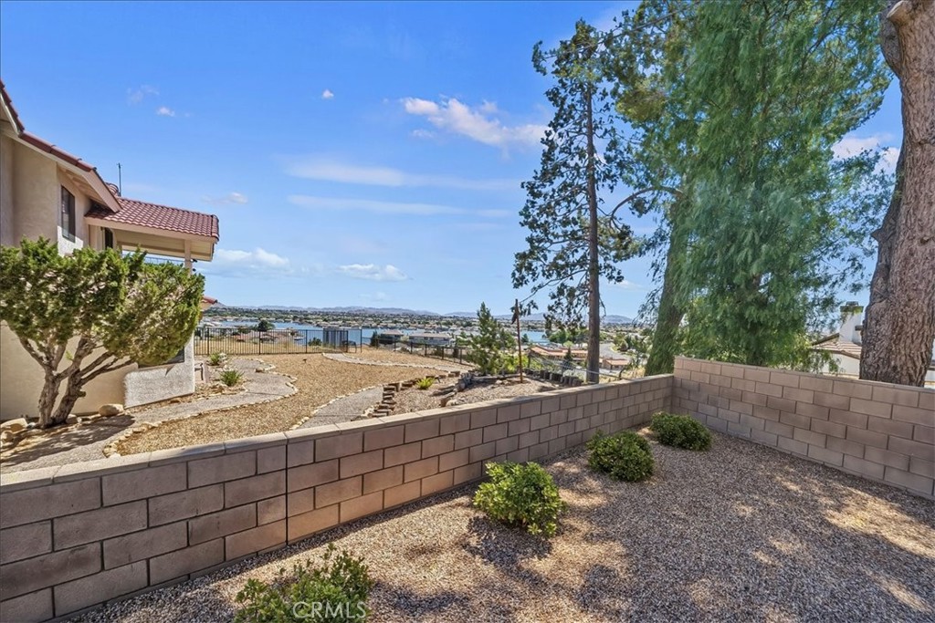 18015 Wildwood Property Photo 44