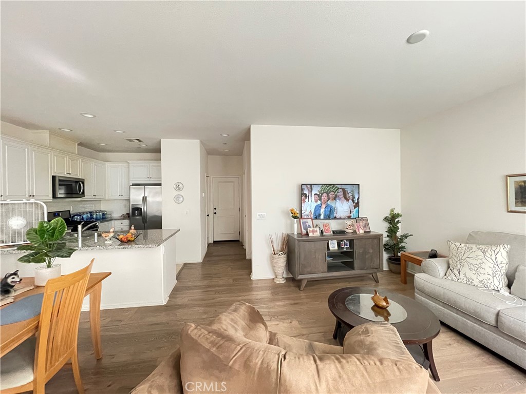 3305 E Midsummer Privado 4 Property Photo 10