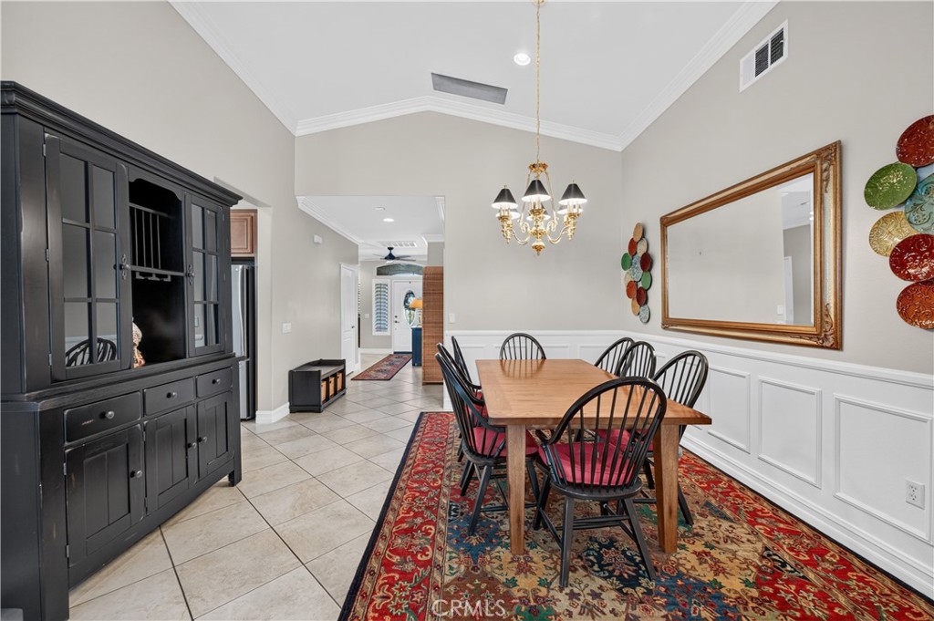 7704 Armour Property Photo 7