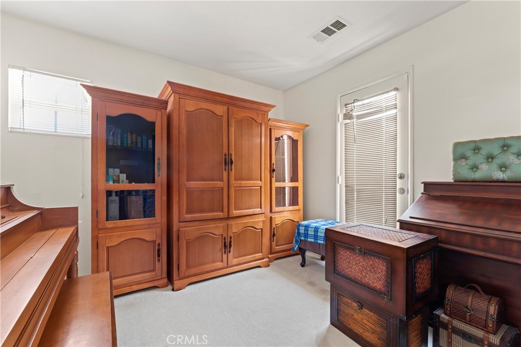1339 Castledale Property Photo 21