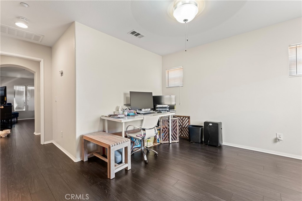1339 Castledale Property Photo 23
