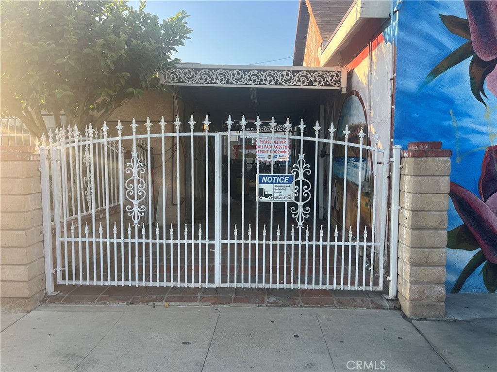 531 S Bonnie Beach Property Photo 1