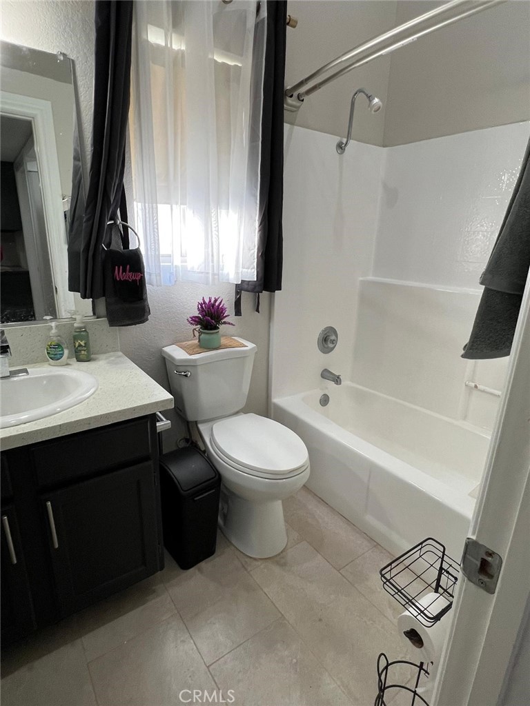 22862 Temet Property Photo 8