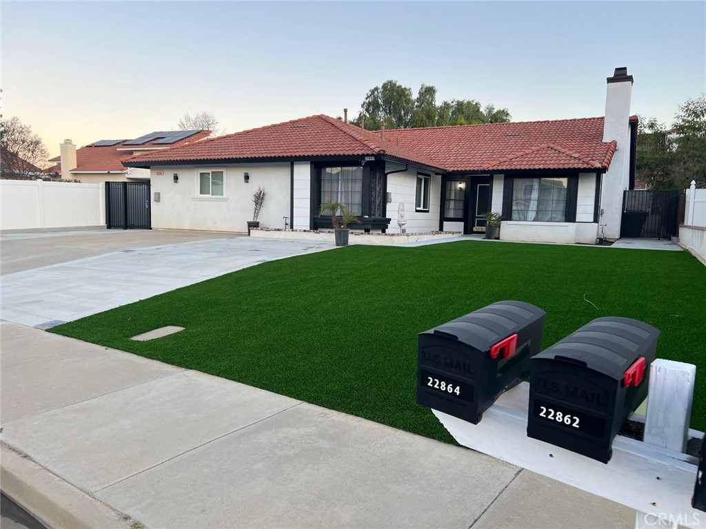 22864 Temet Property Photo 1