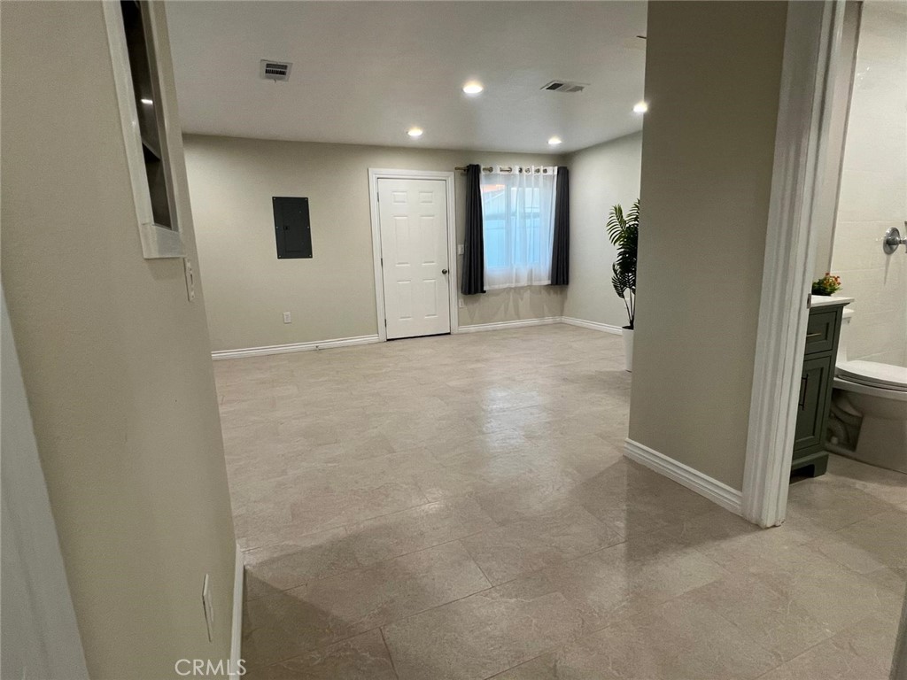 22864 Temet Property Photo 9