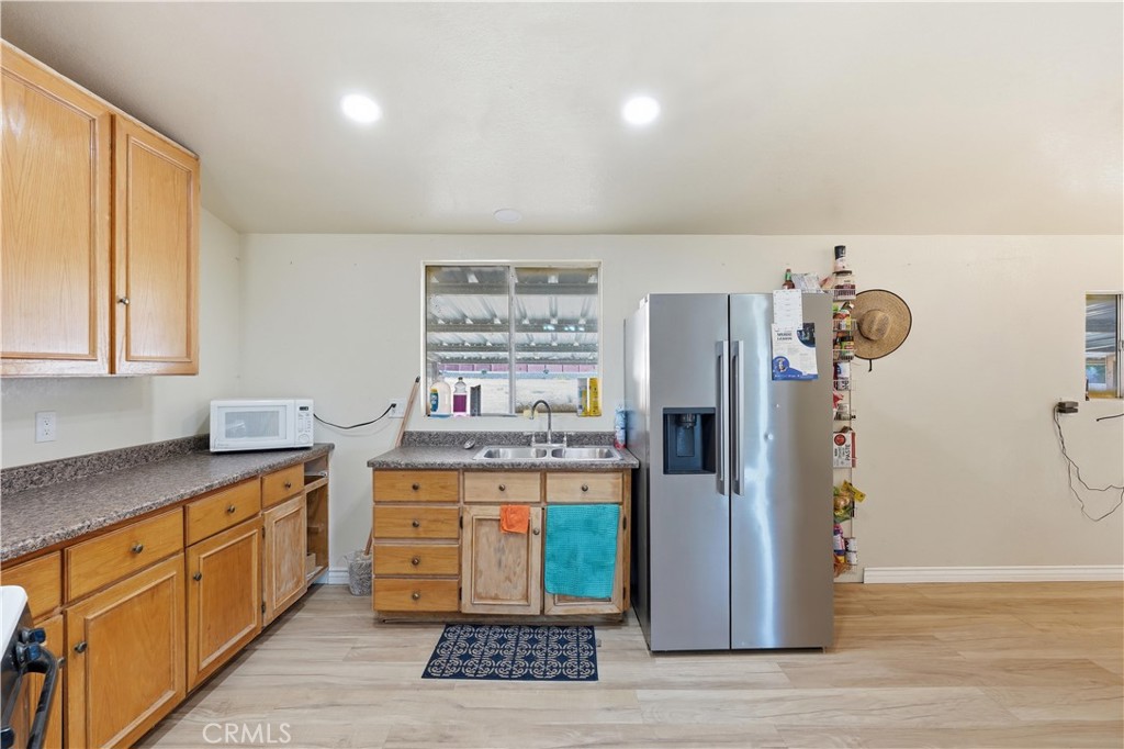 22200 Fisher Property Photo 11