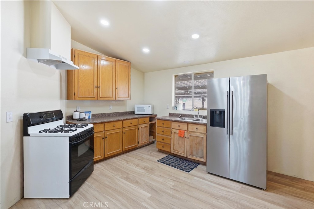 22200 Fisher Property Photo 13
