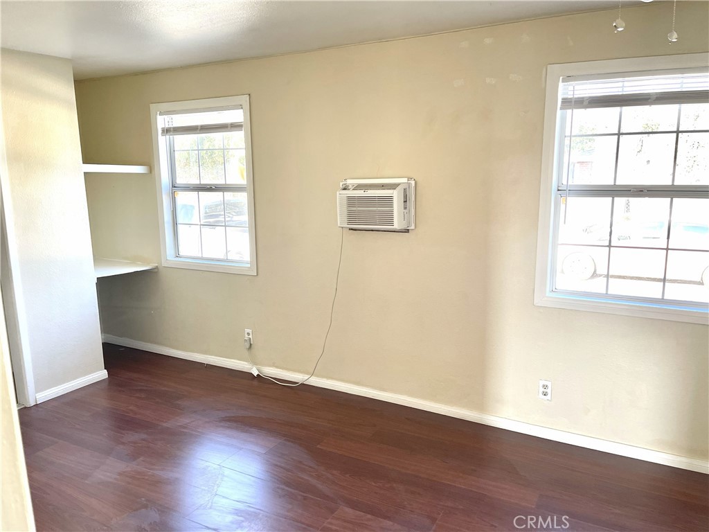 14650 Boyle Avenue Property Photo 15