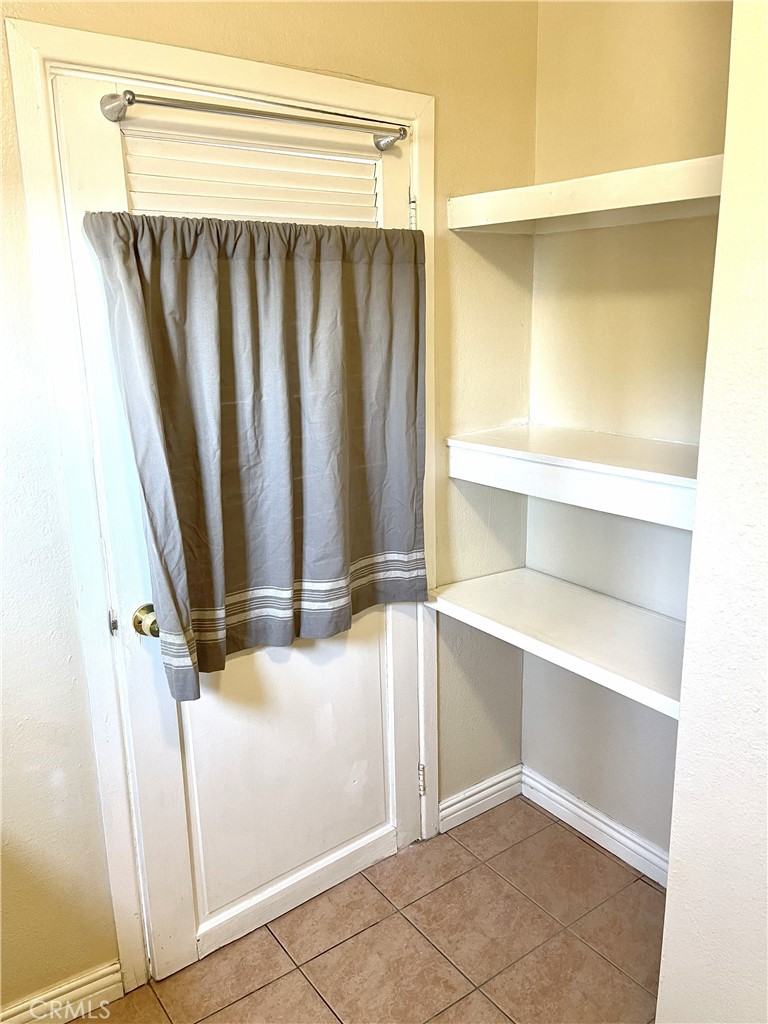 14650 Boyle Avenue Property Photo 18