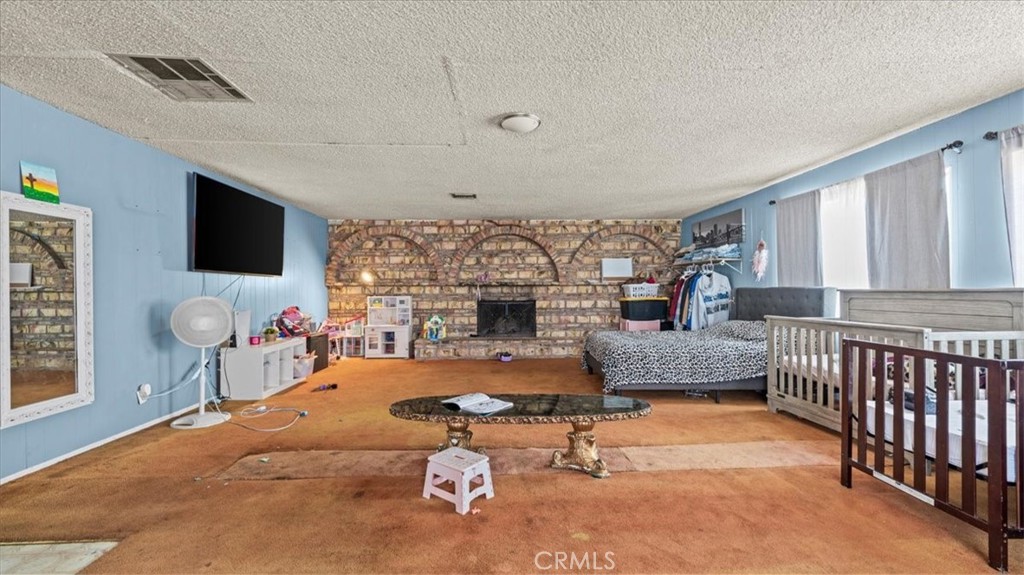 1144 S Washington Property Photo 20