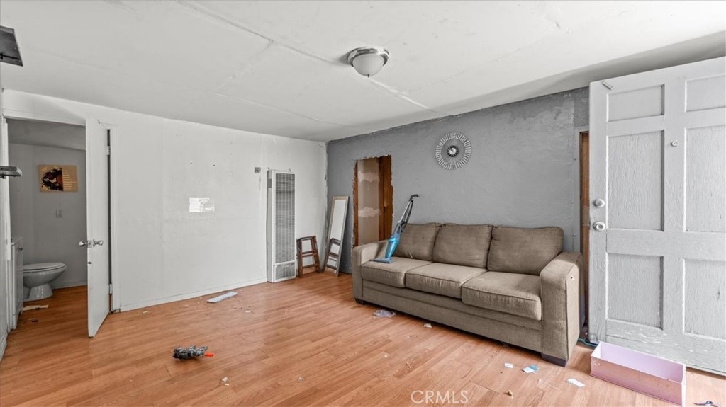 1144 S Washington Property Photo 35