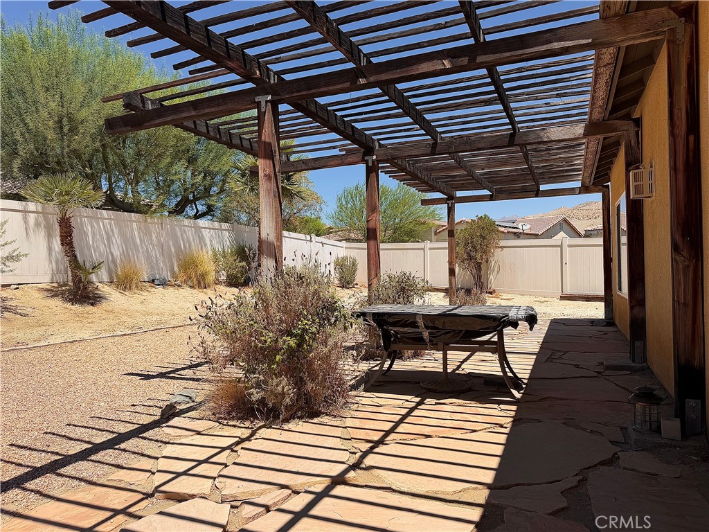 8625 Great Smokey Avenue Property Photo 9