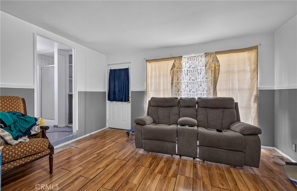 8929 Central Road Property Photo 30