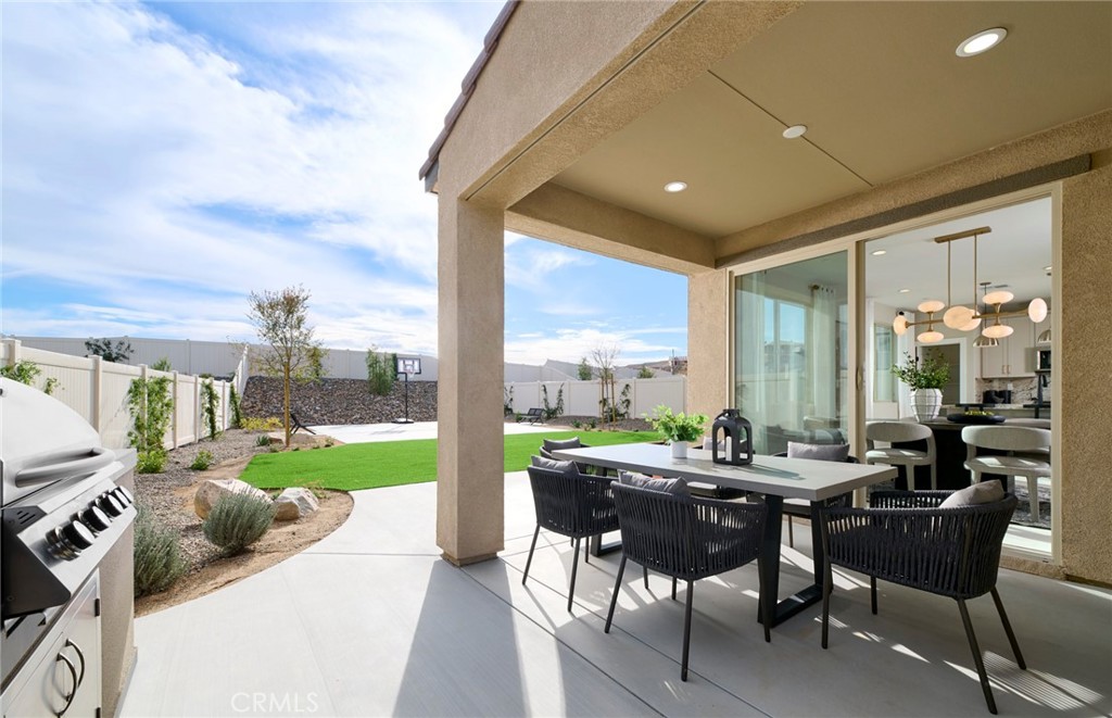 4304 Ladrillo Street Property Photo 2