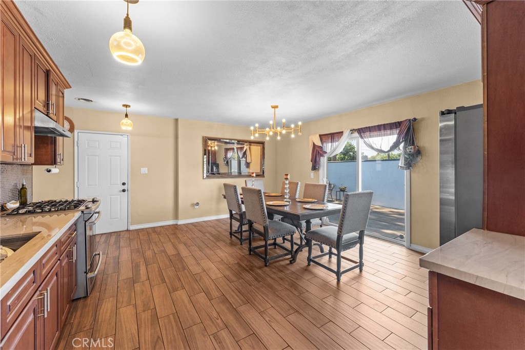 17912 Merrill Property Photo 11