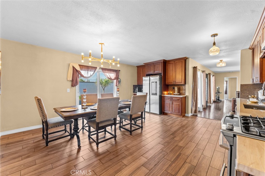 17912 Merrill Property Photo 14
