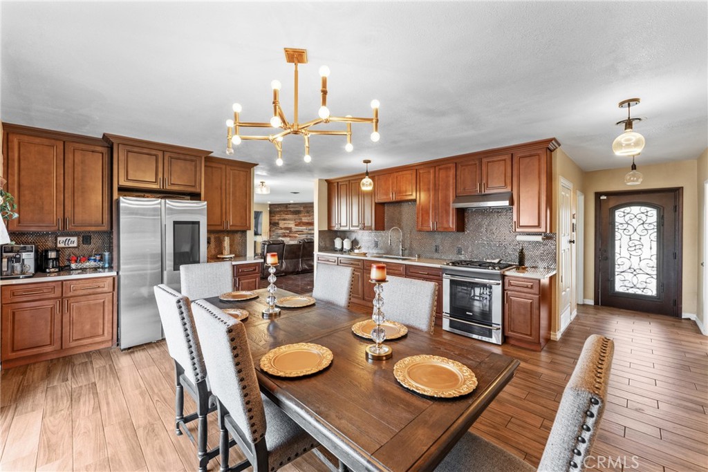 17912 Merrill Property Photo 15