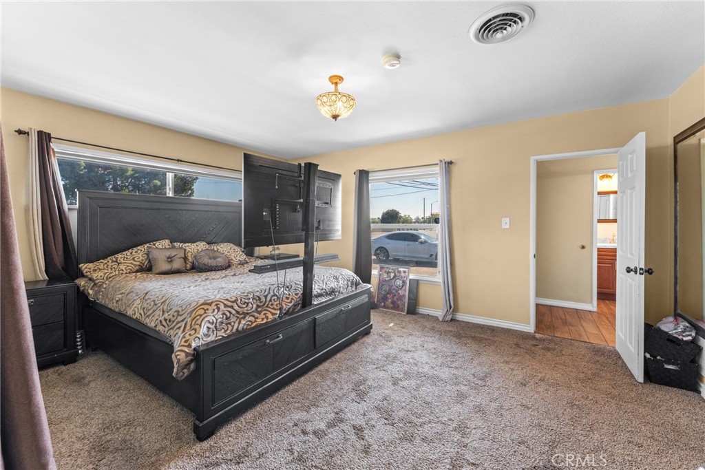 17912 Merrill Property Photo 17
