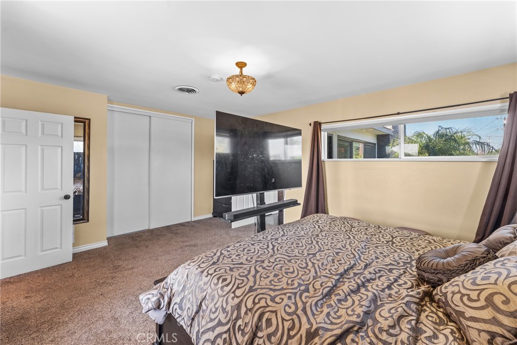 17912 Merrill Property Photo 18