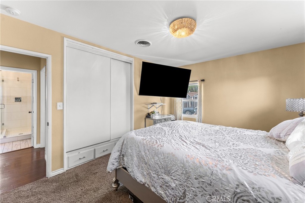 17912 Merrill Property Photo 21