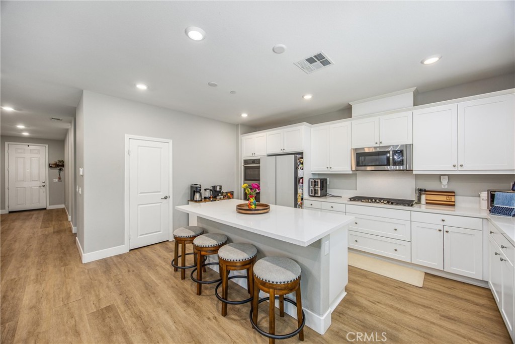 1655 Mardi Gras Property Photo 7