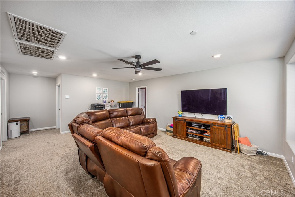 1655 Mardi Gras Property Photo 22