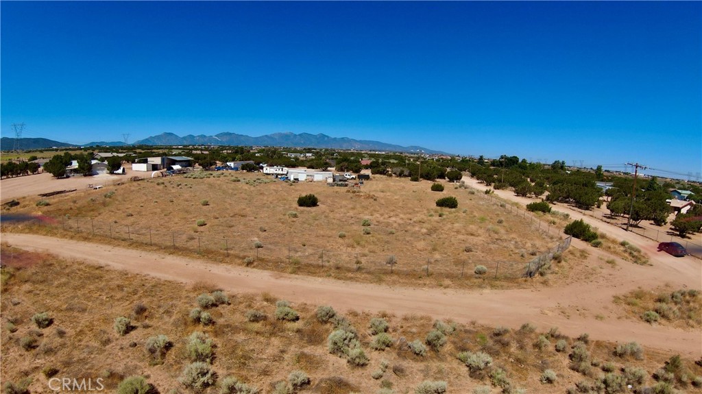 12897 Belmont Property Photo 6