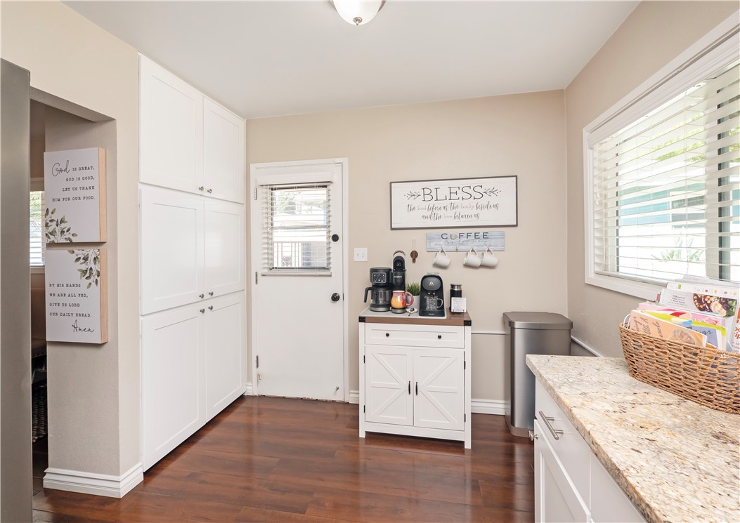 8187 Buckingham Place Property Photo 14