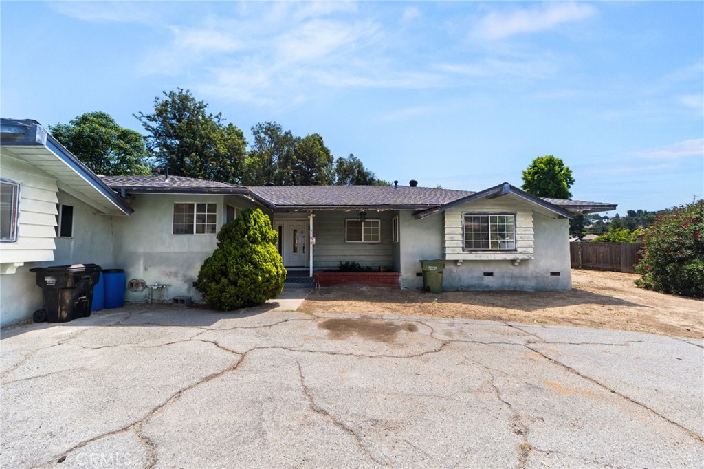 3242 N Rancho La Carlota Property Photo 1
