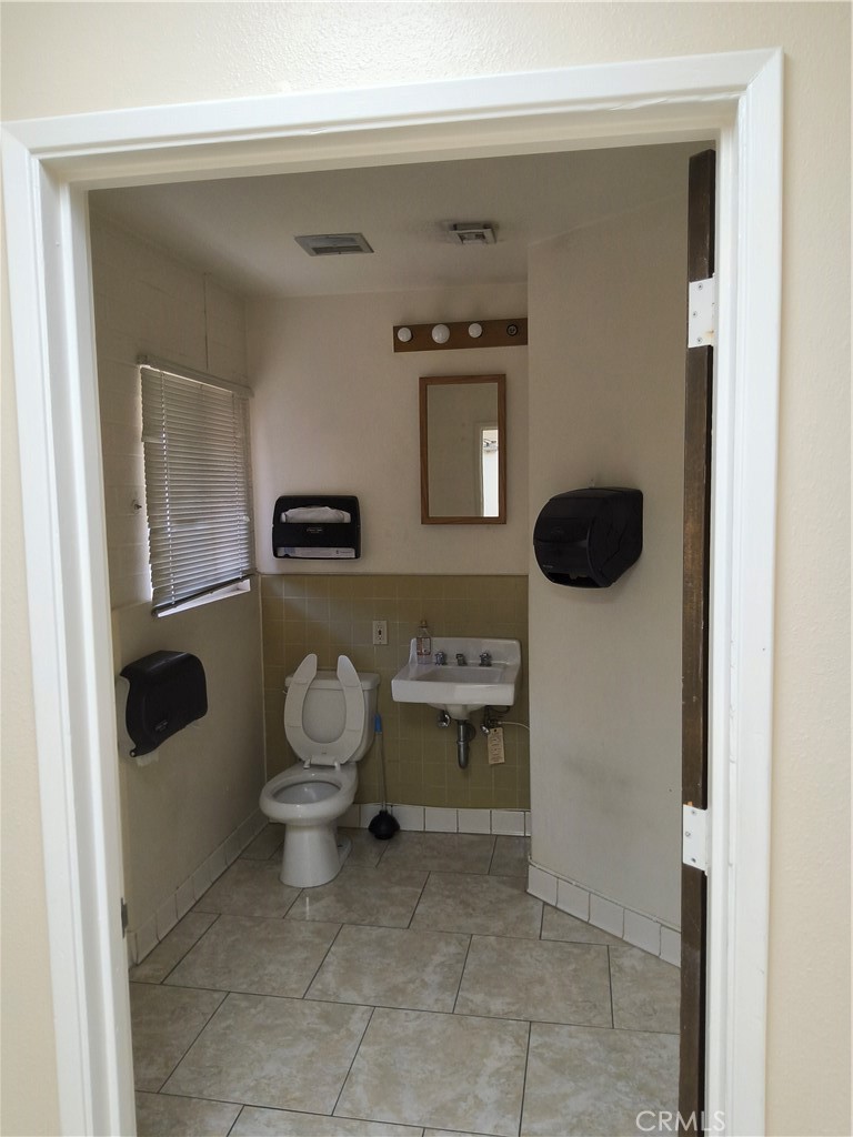 5905 Brockton Avenue Property Photo 38