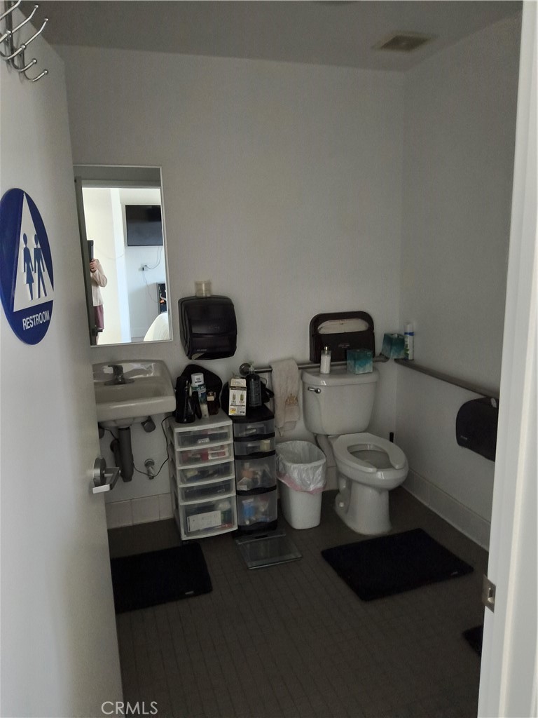 5905 Brockton Avenue Property Photo 42
