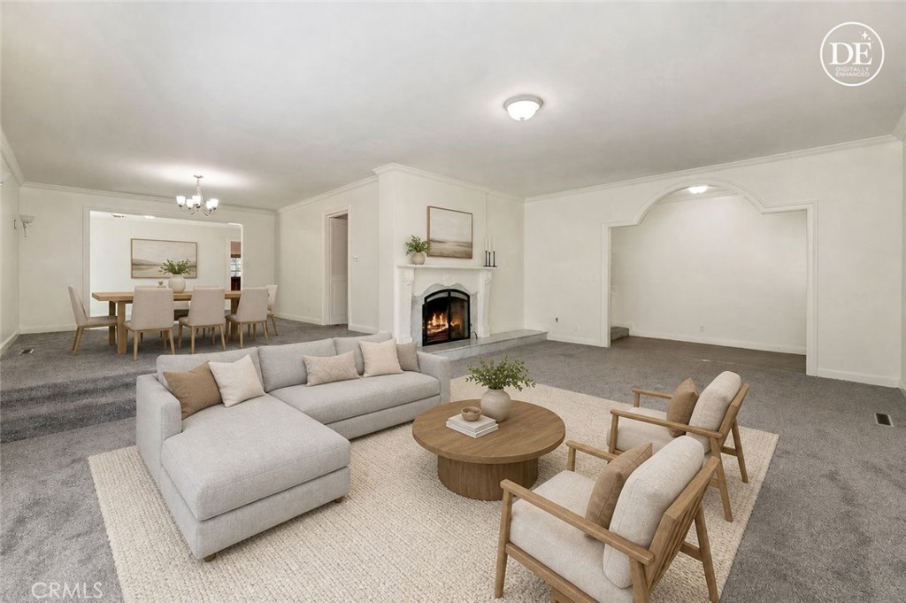 2154 Gainsborough Property Photo 12