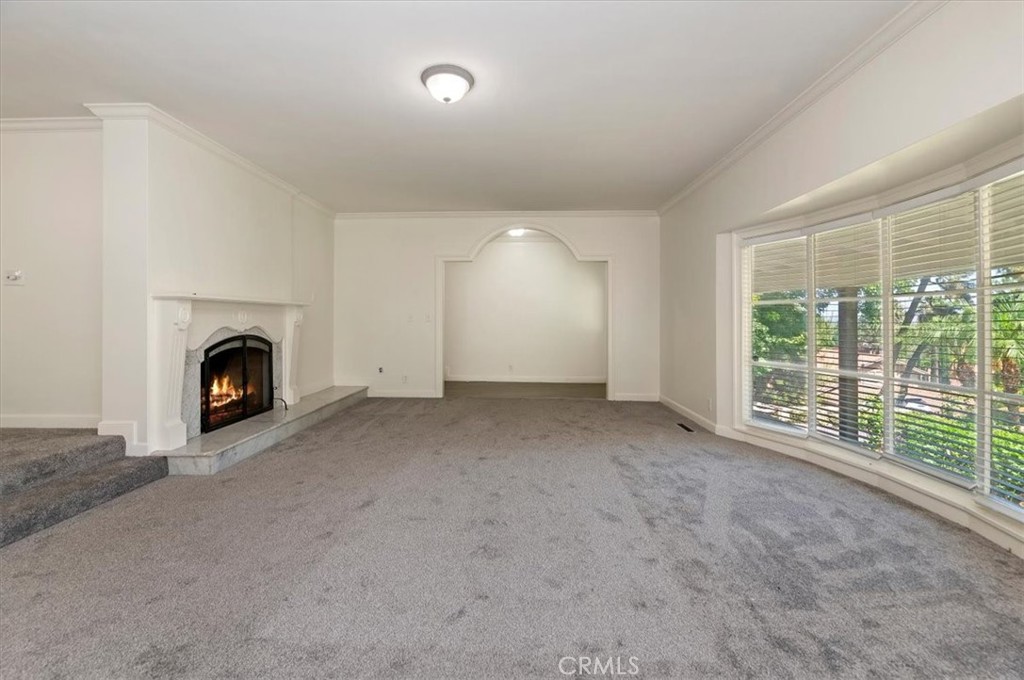 2154 Gainsborough Property Photo 14