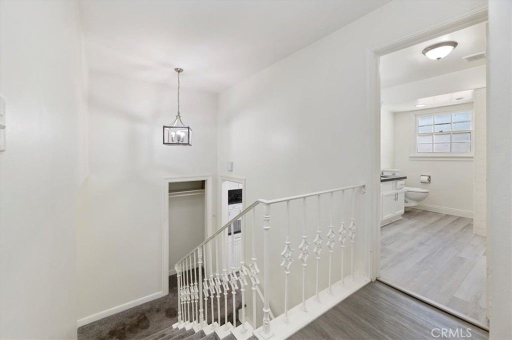 2154 Gainsborough Property Photo 27