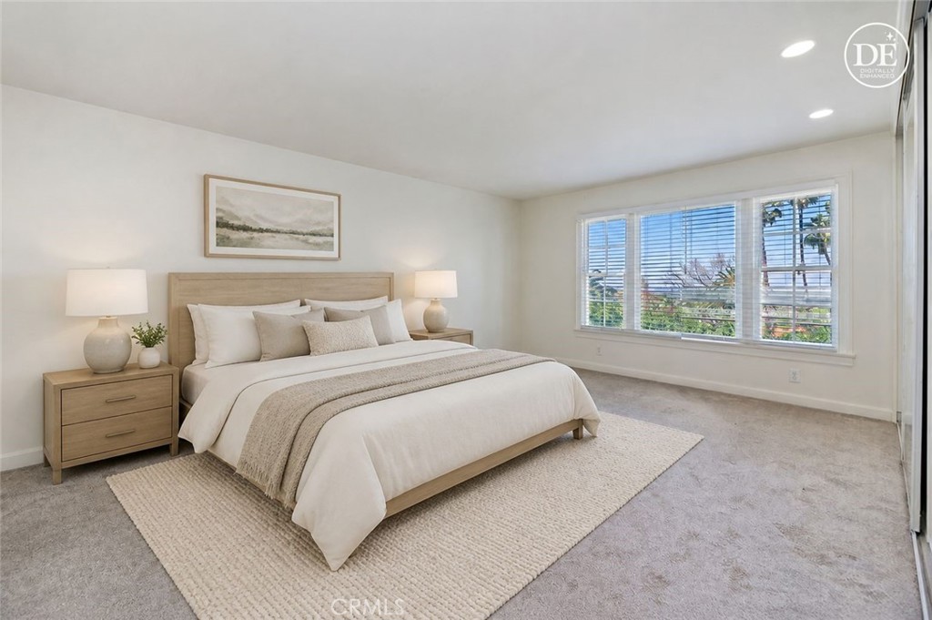 2154 Gainsborough Property Photo 33