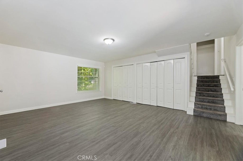 2154 Gainsborough Property Photo 41