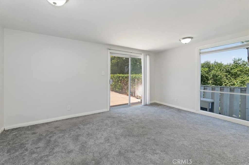 2154 Gainsborough Property Photo 45