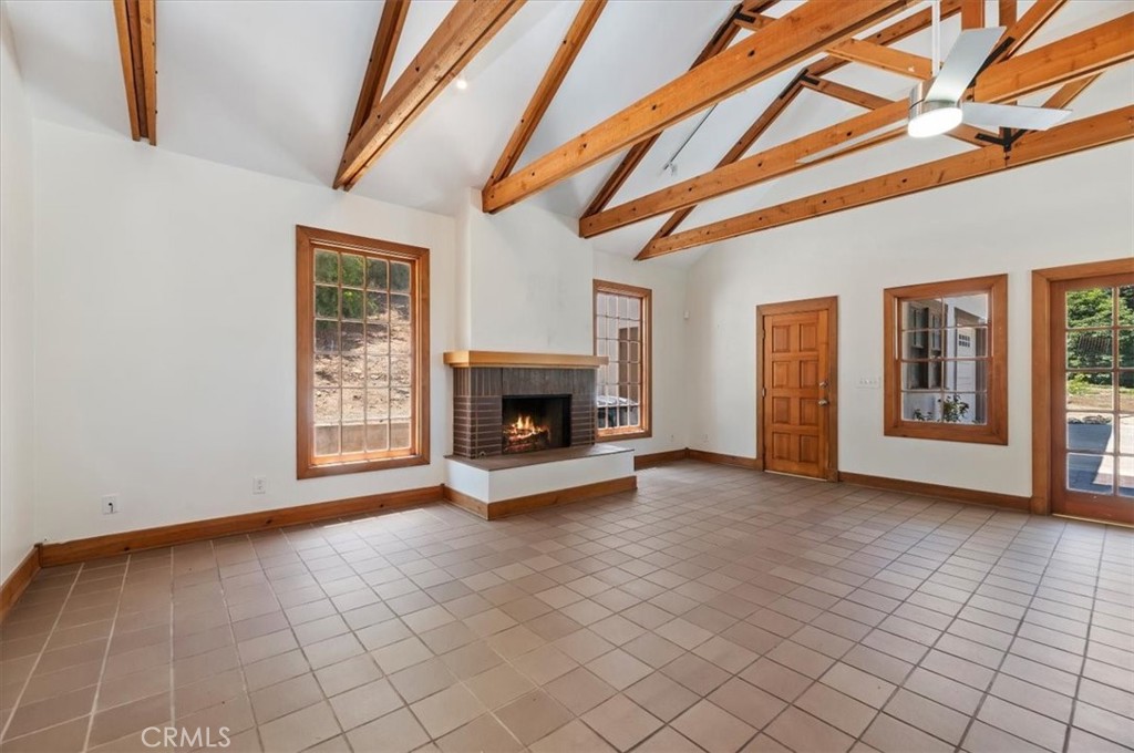 2154 Gainsborough Property Photo 48
