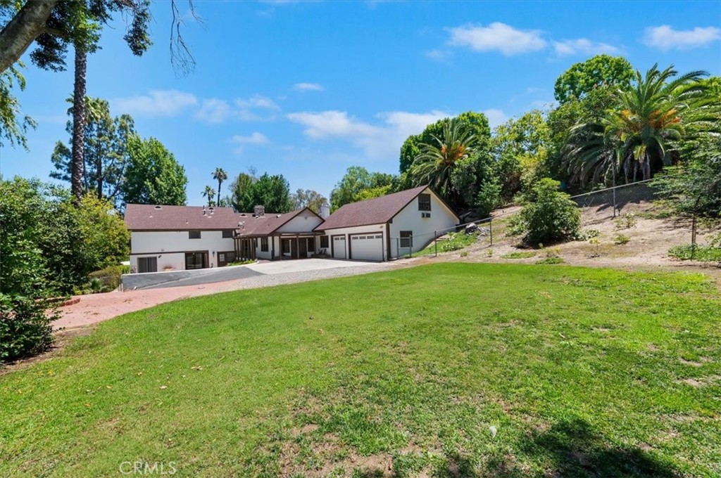 2154 Gainsborough Property Photo 65