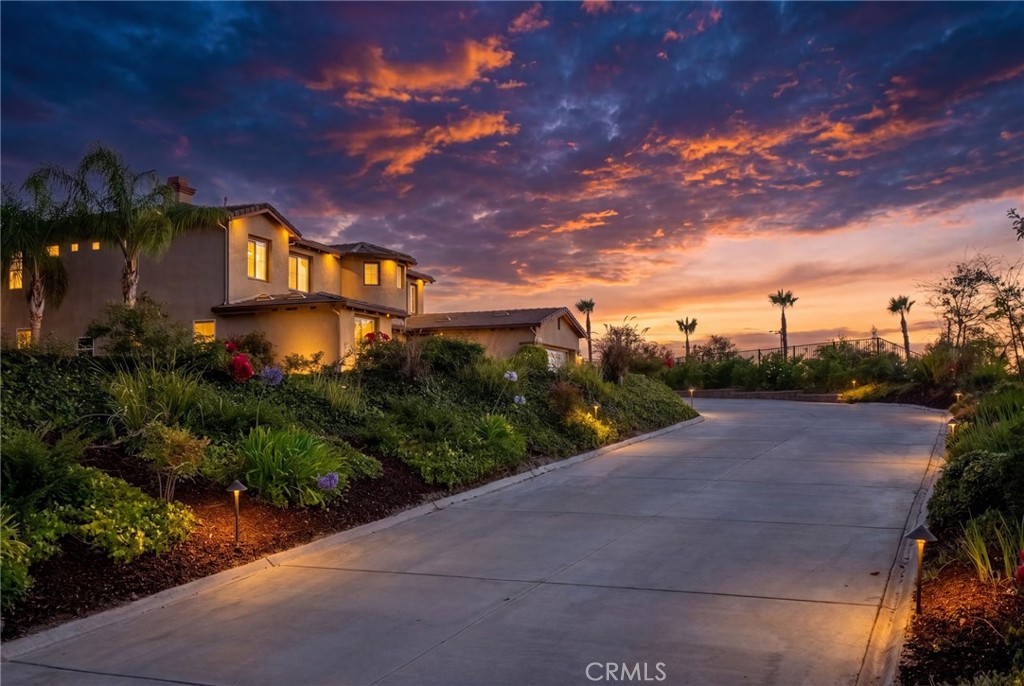 1268 Las Ventanas Property Photo