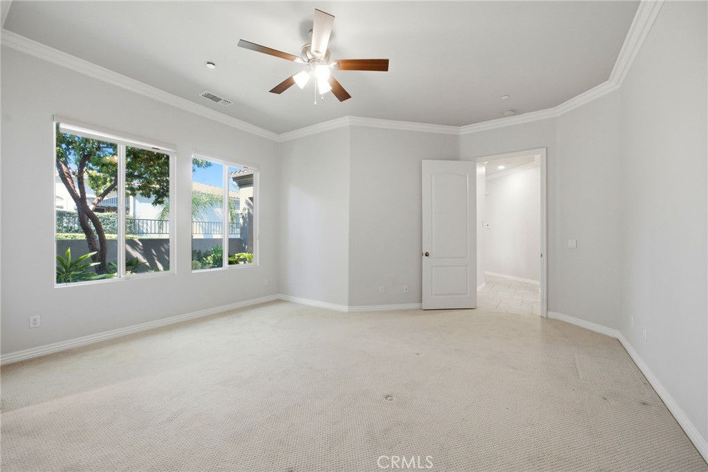 5640 Queen Palms Property Photo 29