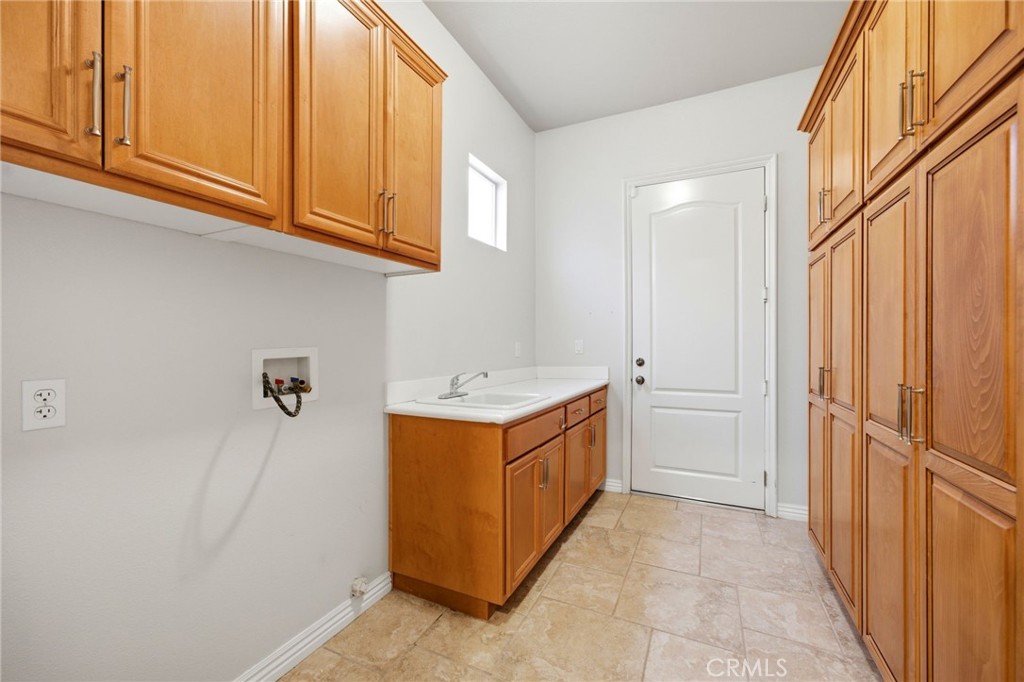 5640 Queen Palms Property Photo 32