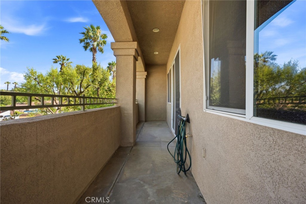 5640 Queen Palms Property Photo 36