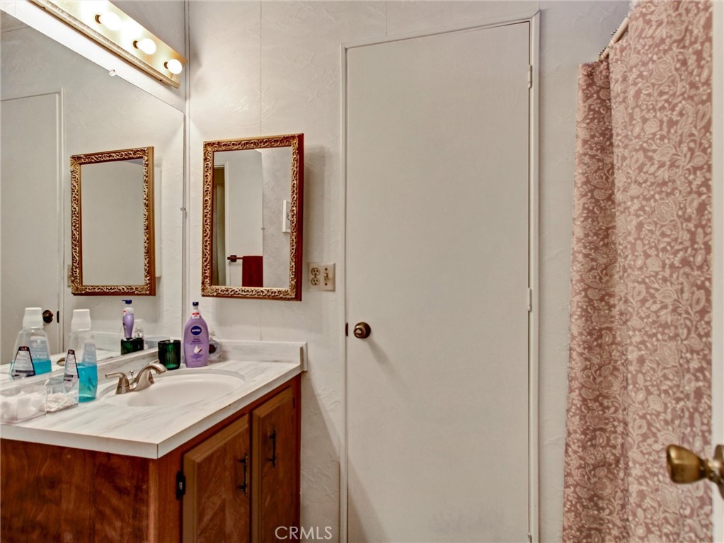 4040 E Piedmont 44 Property Photo 17