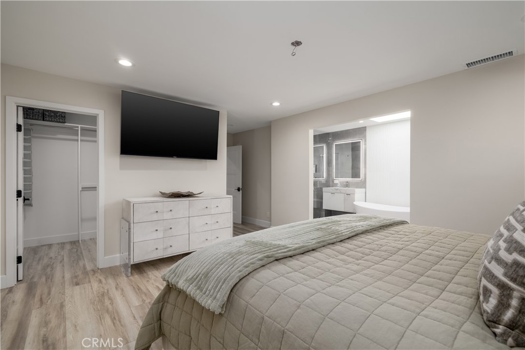 30240 Longhorn Property Photo 18