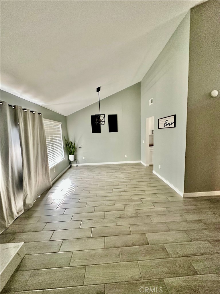 1369 Reservoir Property Photo 12