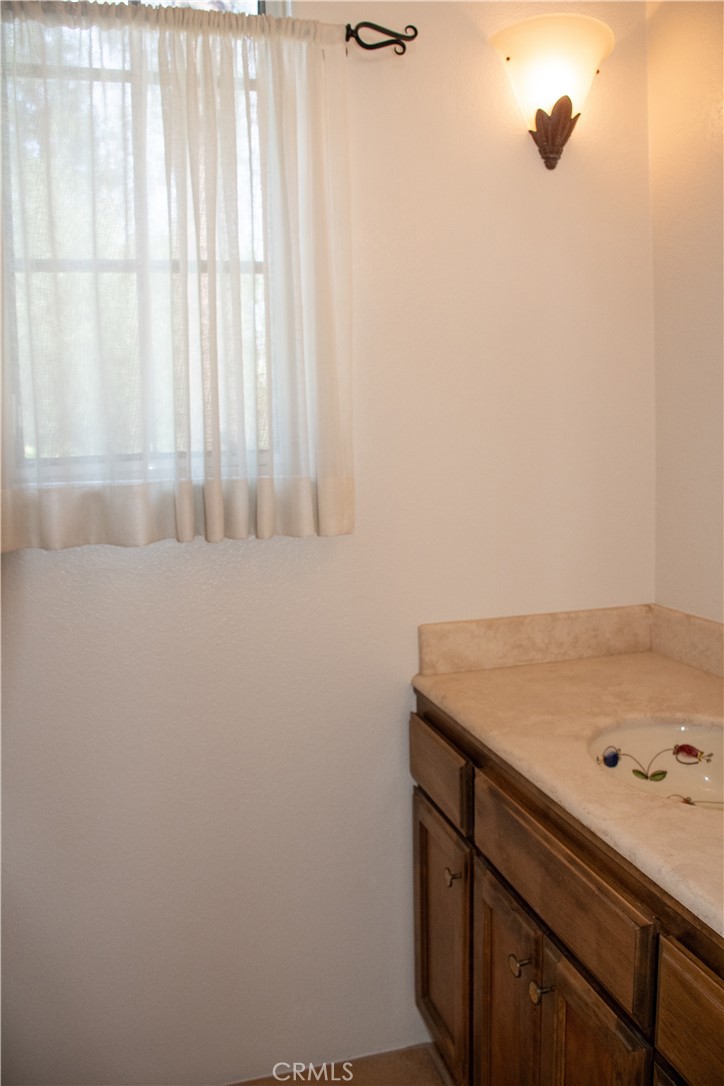 1632 Halsey Street Property Photo 9